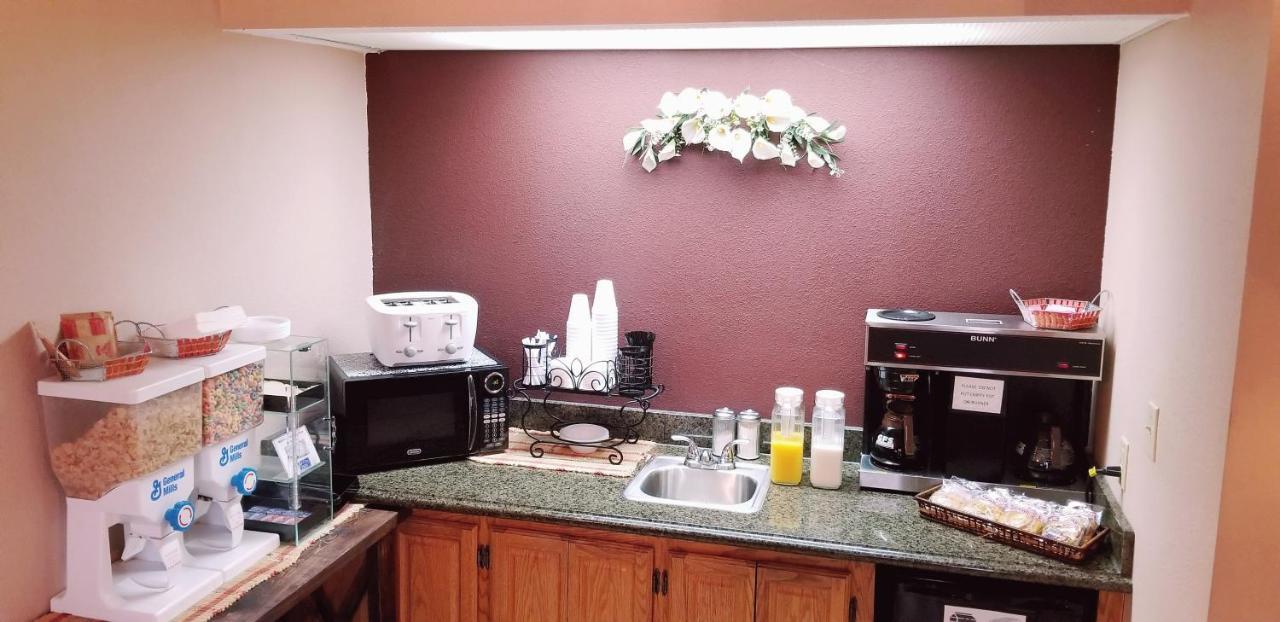 Executive Inn 스코츠빌 외부 사진